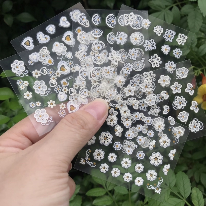 Sticker dán móng nail hoa lá và trái tim 3d