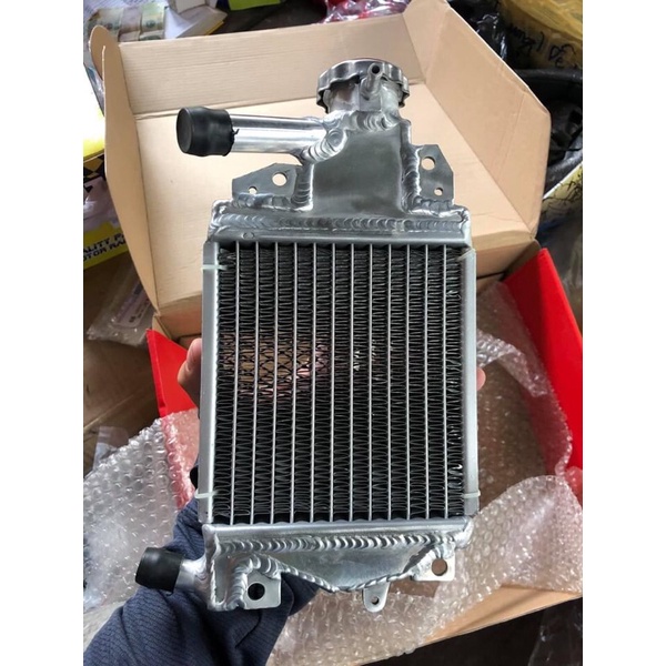 Két nước X1r cho vario