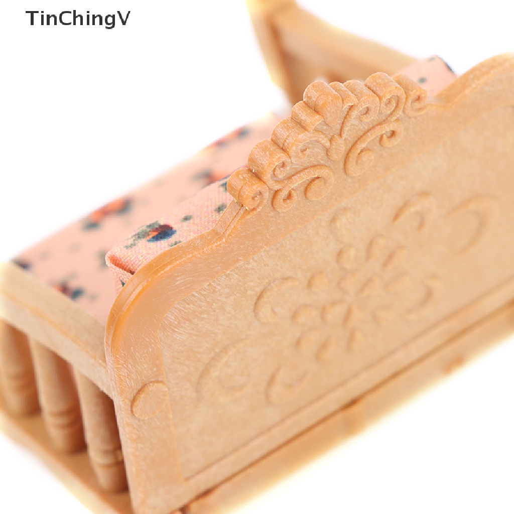 Mô Hình Bàn Ghế Sofa Phòng Khách Mini Tỉ Lệ 1 / 12 Trang Trí Nhà Búp Bê