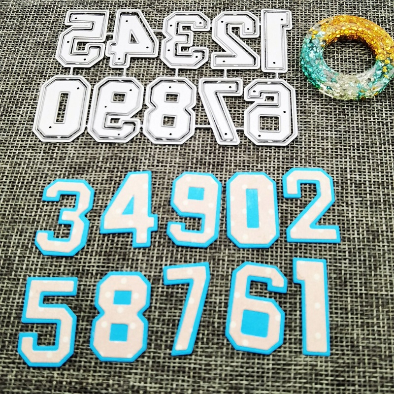 Khuôn Cắt Giấy Làm Từ Kim Loại Hình Số La Mã Trang Trí Scrapbook