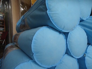 Gối Ôm Vạn Thành BolSter - Gối Cao Su 100% Thiên Nhiên