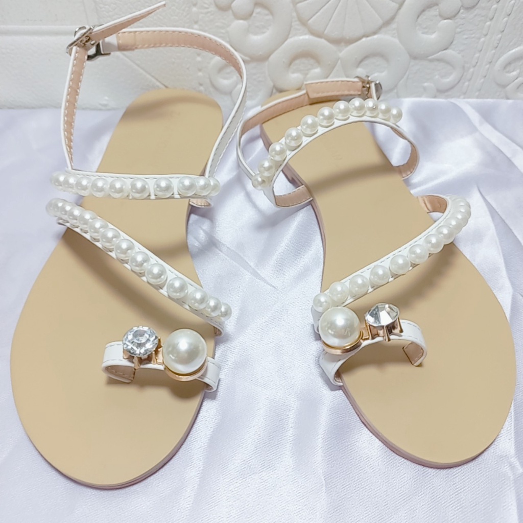 Giày Sandal Nữ Đế Bằng Cài Quai Hậu-Sandal Đi Học Kiểu Sỏ Ngón Đính Ngọc Mẫu Mới Bền Đẹp Đi Biển Đi Chơi  Mã SDNGOC