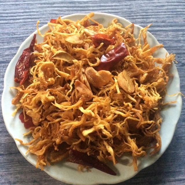 KHÔ GÀ CAY CHÁY TỎI ÁNH SAO Hũ 500G ( cay ít - nhiều ) An Toàn - Ngon - Chất Lượng | BigBuy360 - bigbuy360.vn