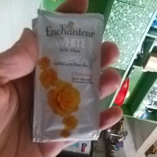 Sữa tắm Enchanter
