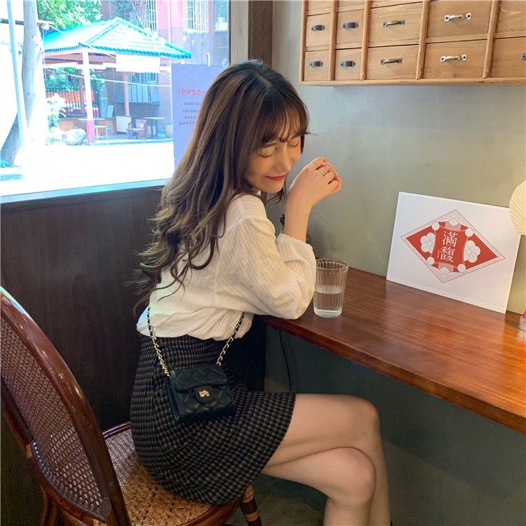 Xiaozhainv Áo sơ mi tay dài xẻ cổ chữ V dáng rộng phong cách thời trang cho phái nữ