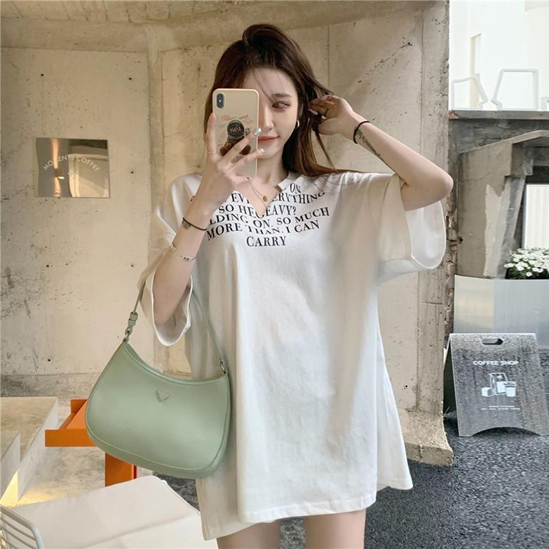 Áo thun COZOKC tay ngắn cổ chữ V in chữ thời trang