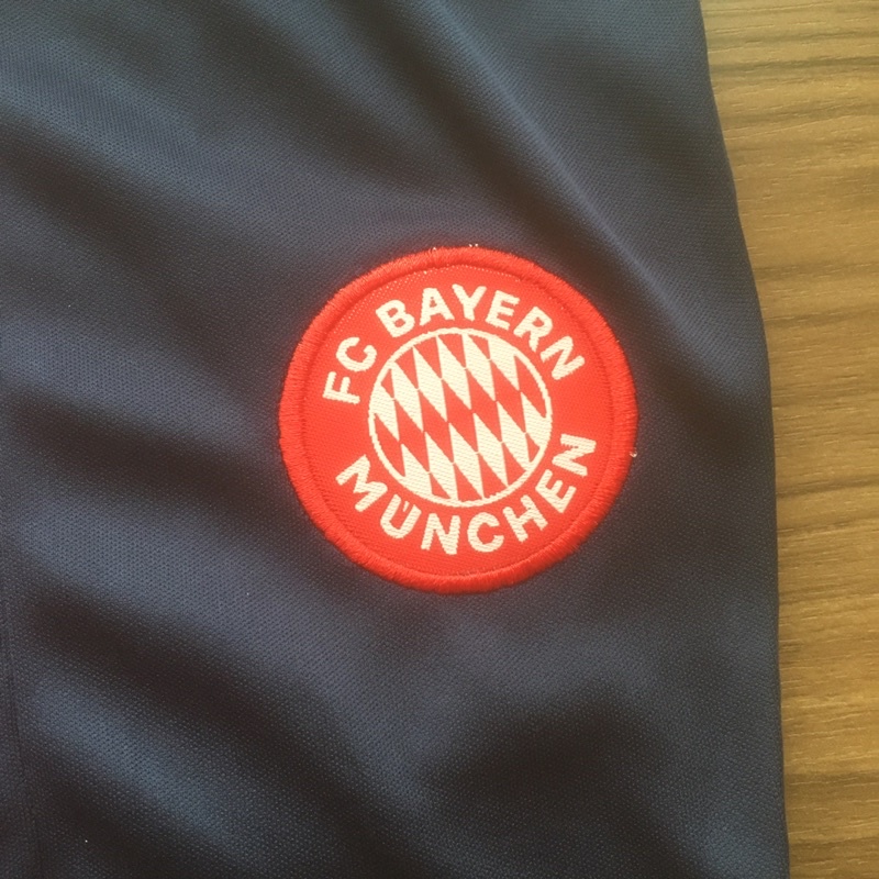 Bộ Đồ Thể Thao Nam Bayern Munich Trắng Nhám Vải Thun Thái Cực Chất - Áo Đá Banh Đẹp PP Bởi Be Happy Sport