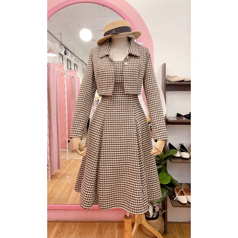 Set váy dạ 2 dây kèm khoác (có ảnh thật măc canh) | BigBuy360 - bigbuy360.vn