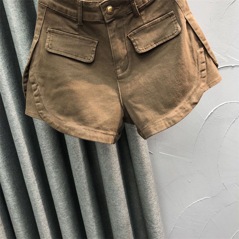 Coffee casual denim shorts women's 2022 new spring and summer high waist and slim style A wide-leg hot pants