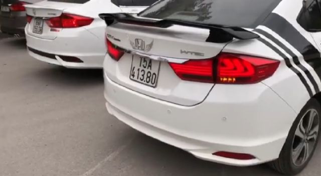 Đuôi gió thể thao Honda City RS hàng Việt Nam