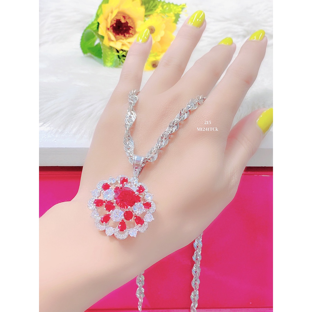 UHA - Mặt dây chuyền nữ mạ 18K kiểu dáng sang trọng M1241
