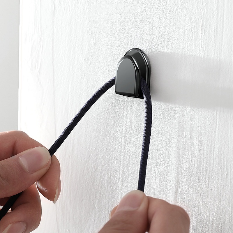 Móc Treo Tai Nghe/ Cáp USB Tự Dính Màu Đen Chất Lượng Cao Sắp Xếp Gọn Gàng Cho Xe Hơi