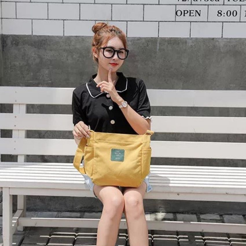 Túi đeo chéo đựng đồ vải canvas cao cấp in hình con bướm to siêu đẹp phong cách thời trang Hàn Quốc