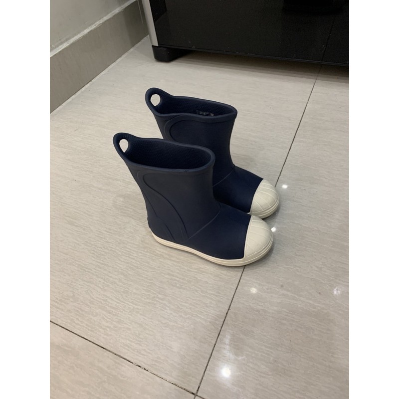 Ủng Crocs bé trai