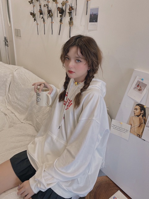 Áo hoodie da cá in chữ Hàn | BigBuy360 - bigbuy360.vn