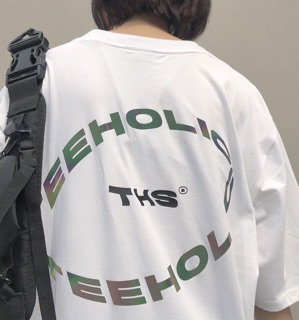 Áo Thun Unisex In Hình Logo TeeHolic Phản Quang