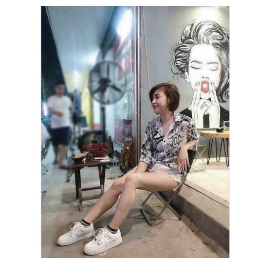 Set 10 đôi tất kẻ ngang Hàn quốc Trắng- Đen