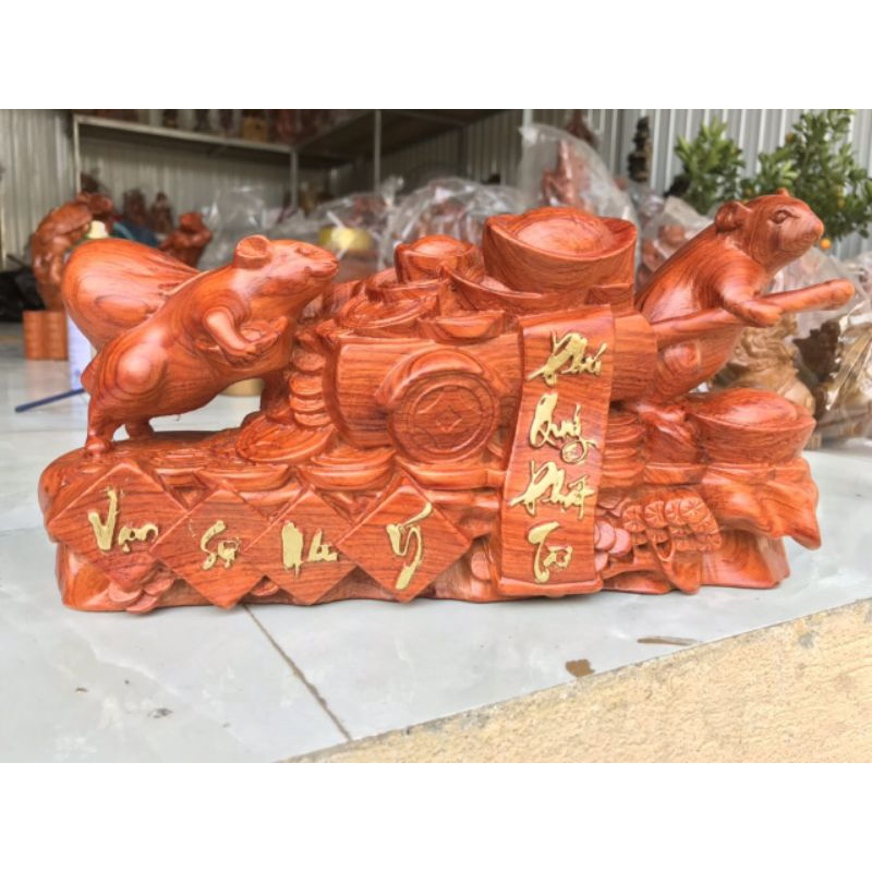 Tượng con chuột gỗ hương ngang 30cm