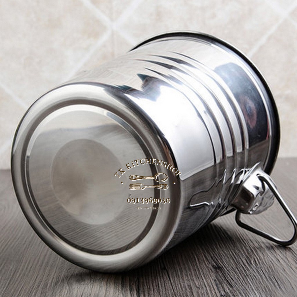 Xô inox đựng đá, ướp lạnh rượu bia tặng kèm một gắp đá inox, thích hợp sử dụng trong quán ăn, nhà hàng tiêu chuẩn 3 sao