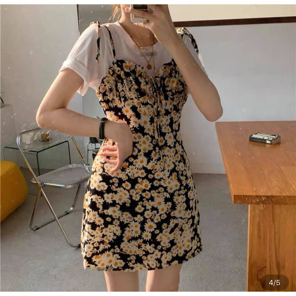 Set yếm 2 món hoa cúc xếp ly ngực. Áo cotton lụa 4c váy yếm đũi lụa. | BigBuy360 - bigbuy360.vn