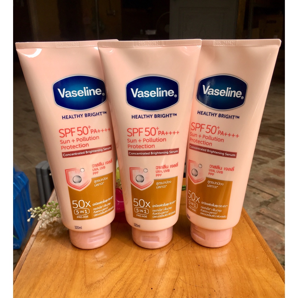 Sữa Dưỡng Thể Siêu Chống Nắng Vaseline Perfect Serum 50X Tuýp 320ml