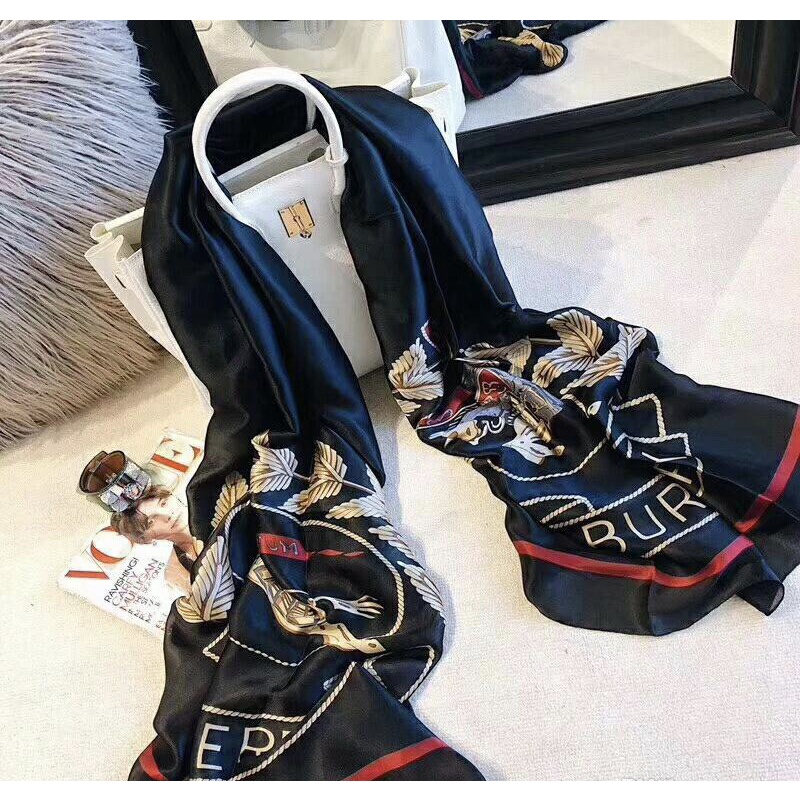 khăn choàng cỏ lụa BBR hàng mới về