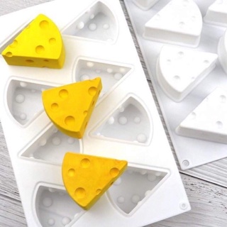 Khuôn silicon hình phô mát và khuôn pudding thỏ heo