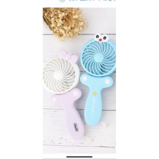 QUẠT MINI CẦM TAY TIỆN LỢI.