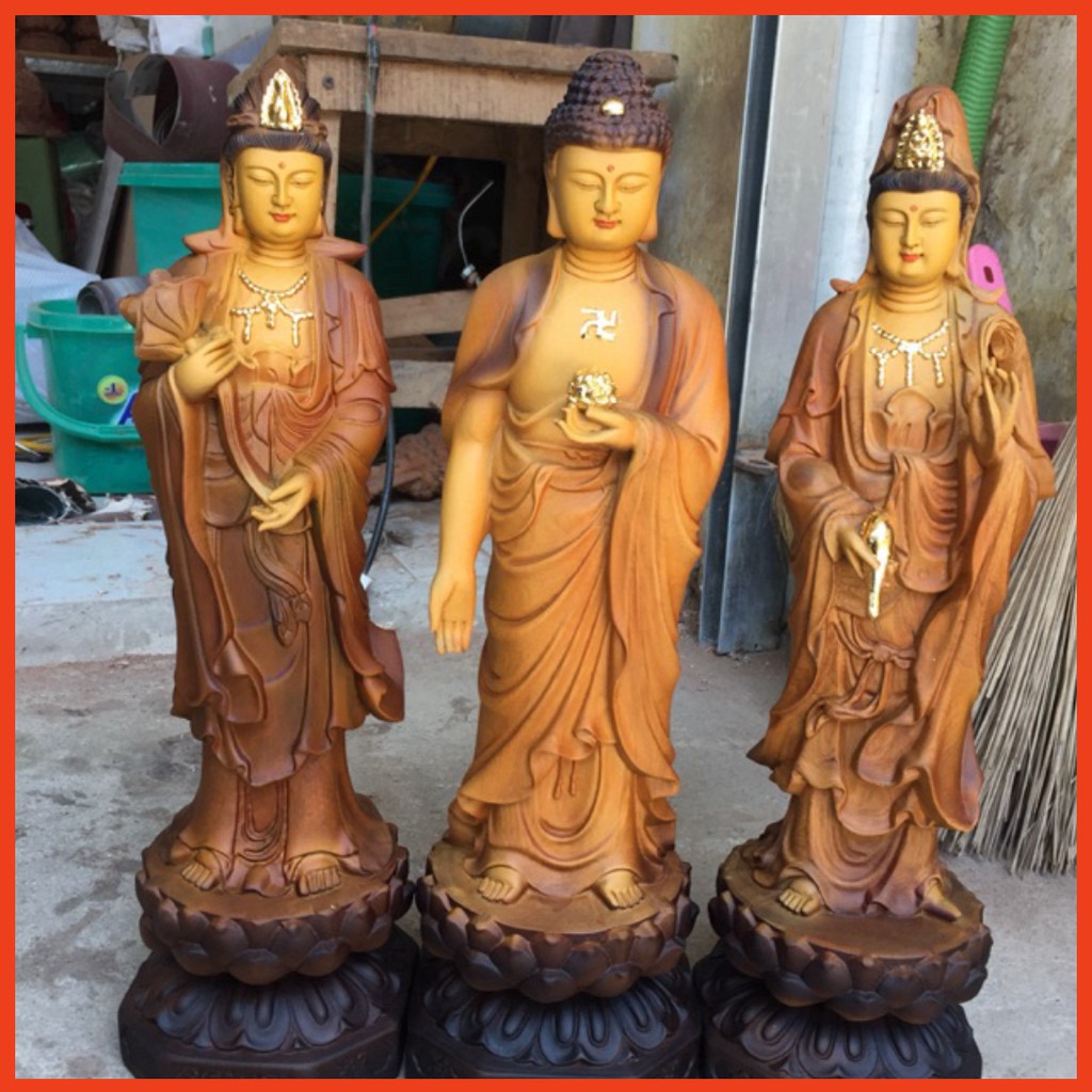 Tượng gỗ tam thế phật
