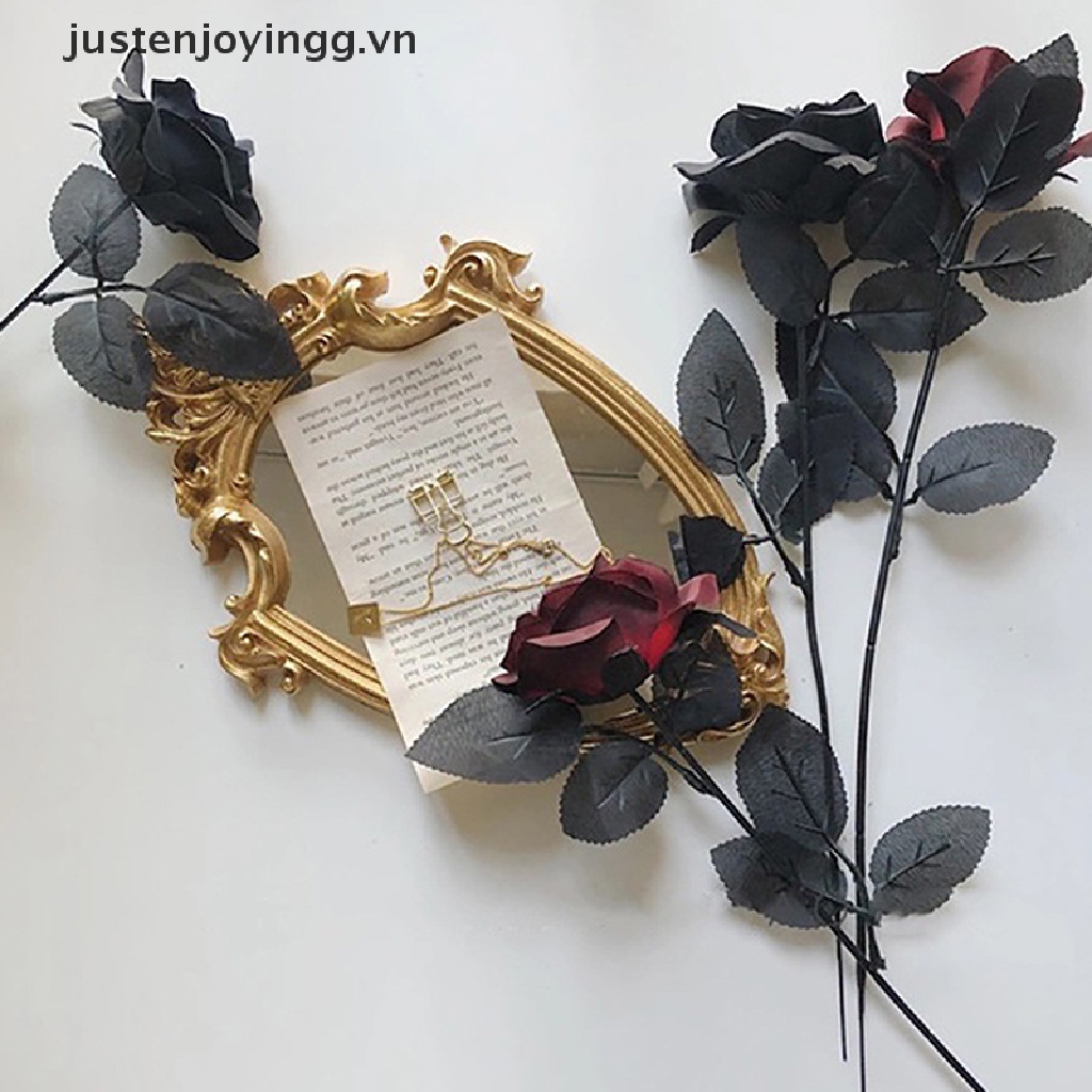 Hoa Hồng Giả Màu Đen Phong Cách Gohic Cho Ngày Lễ Tình Yêu