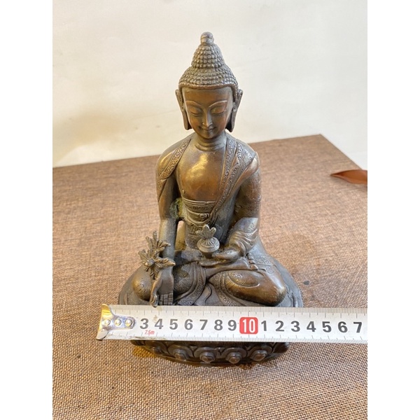 Tượng phật dược sư bằng đồng