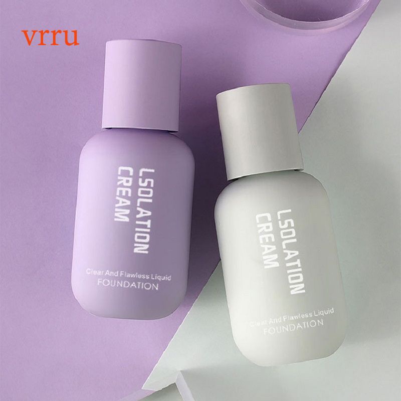 Kem lót trang điểm BLUETHIN giúp dưỡng ẩm và che khuyết điểm cho học sinh
