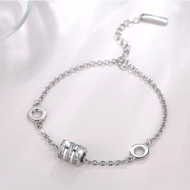 Vòng tay đính cườm nhỏ được thiết kế đẹp mắt Vòng tay thời trang cá nhân của phụ nữ