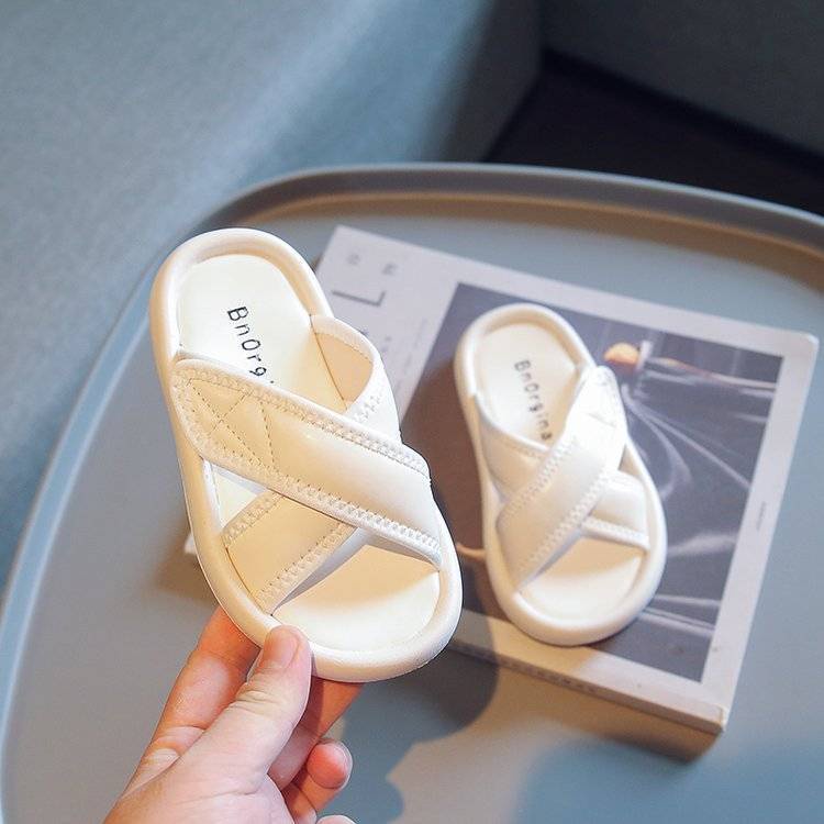 Dép Đế Mềm Chống Trượt Thoải Mái Mùa Hè Cho Bé Trai Gái