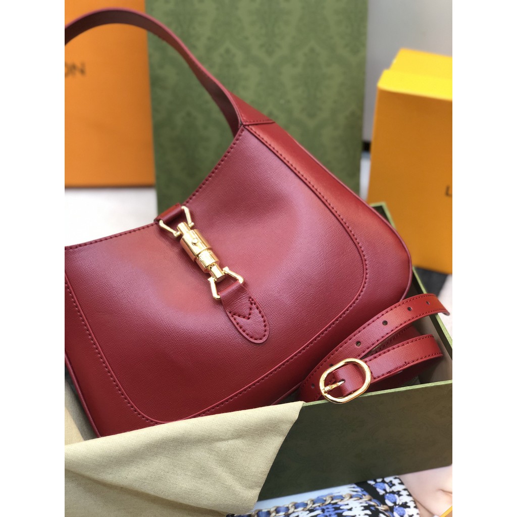 Túi quai da bầu super màu đỏ size 28cm