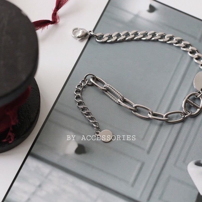 Lắc tay titan xích 2 kiểu phối mặt tròn và khoá rỗng không gỉ