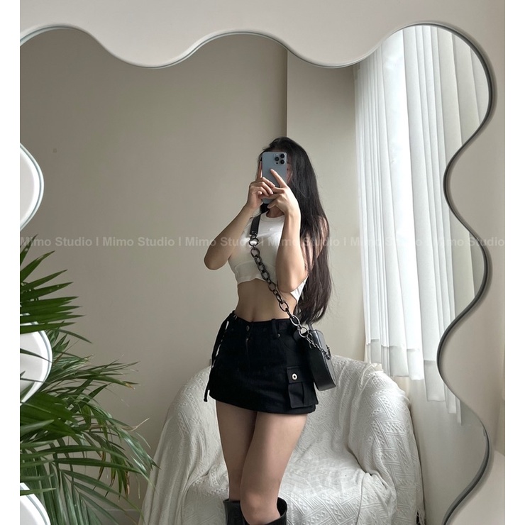Thun croptop cổ tròn có lót mút - Váy kaki jean túi hộp có quần trong