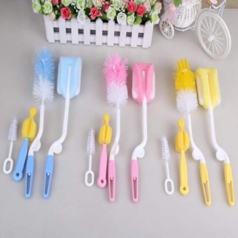 (Flash Sale) Bộ cọ bình sữa + núm ti Moonship 4 chi tiết cho bé -Amina