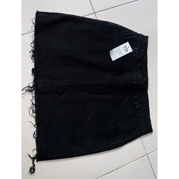 Chân Váy Ngắn KaKi ( ẢNH THẬT MẪU MẶC ) Form Dáng Ôm Body Dáng Ngắn Sexy Có Lót Trong | BigBuy360 - bigbuy360.vn