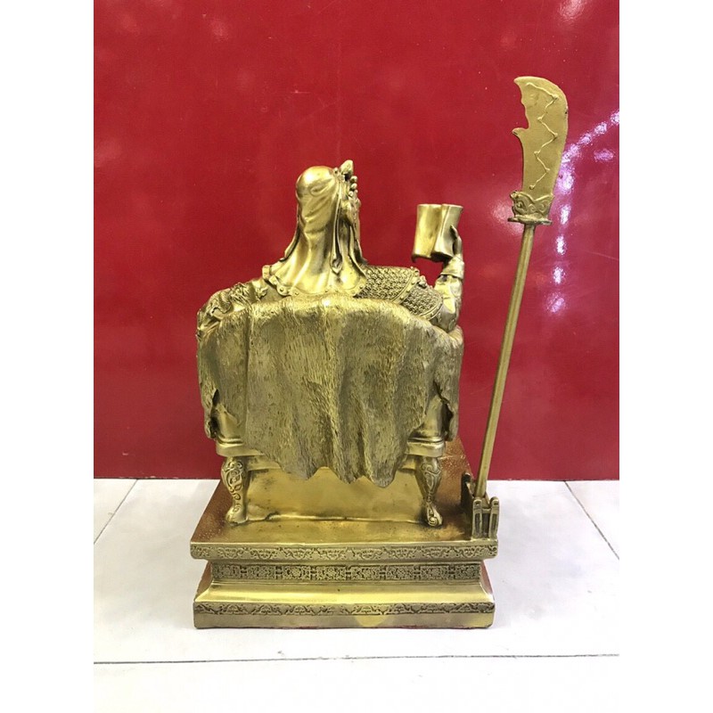 Quan Công đọc sách