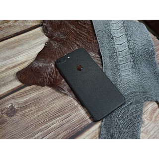 [DÁN DA] Miếng dán da Iphone 8 Plus - Da dập vân hạt nhỏ màu đen - DA THẬT 100%