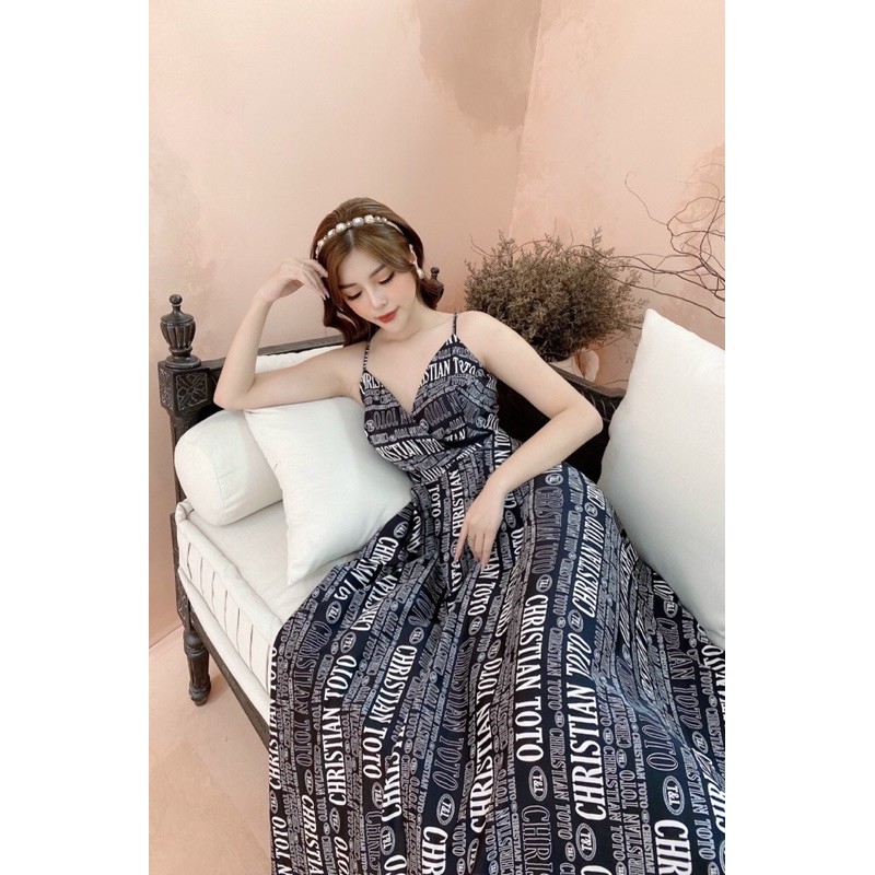 Váy lụa hai dây chữ