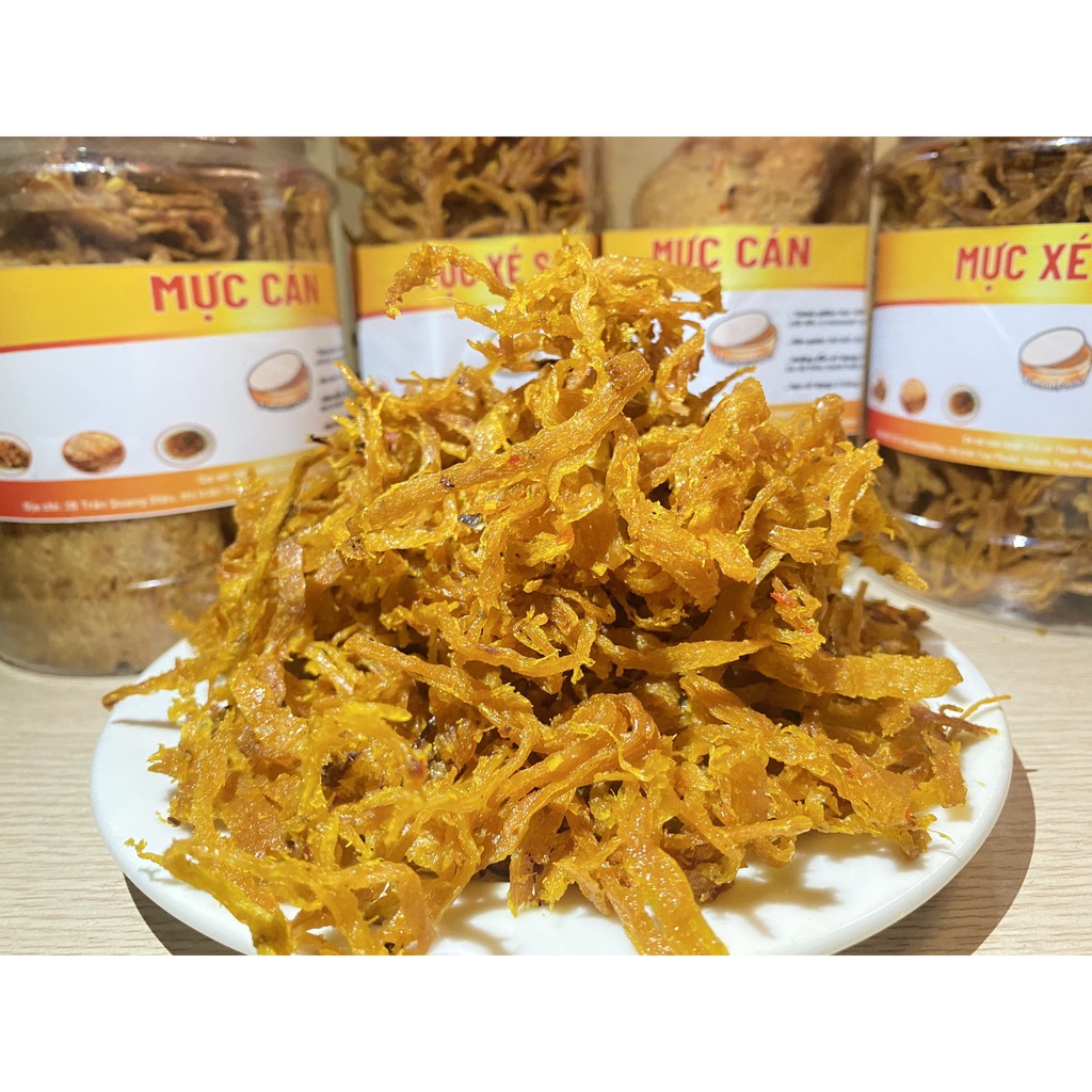 Mực Xé tẩm gia vị  400g( Không bao gồm hộp) MỰC TẨM GIA VỊ THƠM NGON, MỰC TO ĐƯỢC CÁN MỀM.  ✅ GIA VỊ TỎI , ỚT CAY. ✅ MỰC | BigBuy360 - bigbuy360.vn