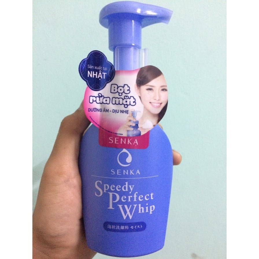 Sữa Rửa Mặt Tự Tạo Bọt Senka Speedy Perfect Whip 150ml