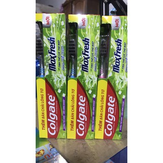 Kem đánh răng Colgate Maxfresh 225g tặng kèm