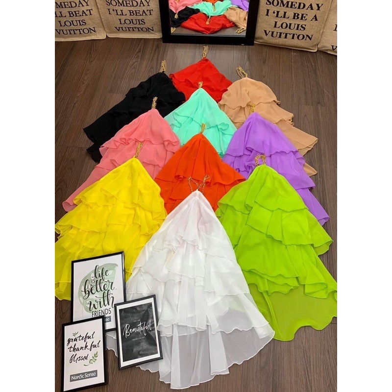 Đầm tơ tầng yếm dây xích cao cấp hình thật + clip | BigBuy360 - bigbuy360.vn