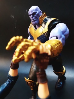 Mô hình SHF Thanos Infinity War kèm ảnh thật