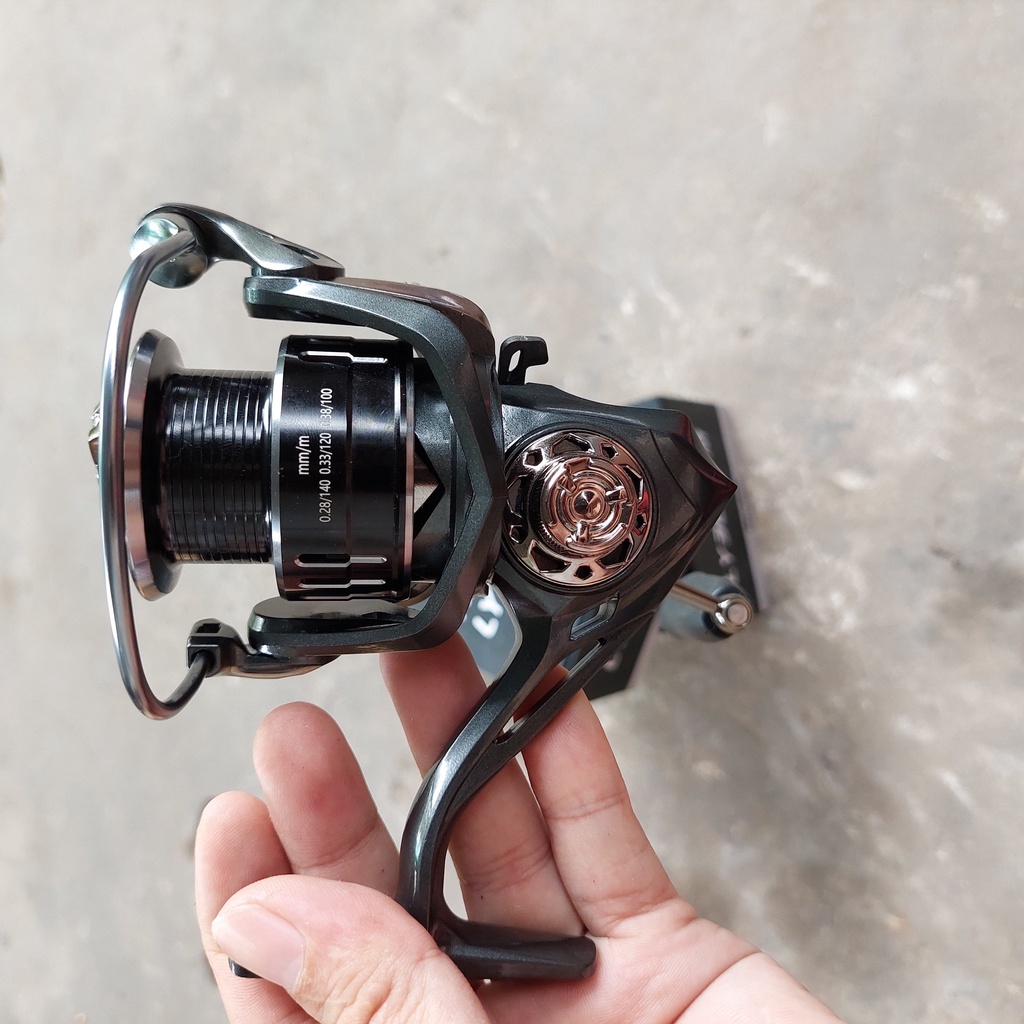 Máy câu cá cao cấp thép không ghỉ SIZE 2500 3000