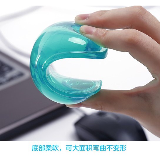 Miếng Lót Chuột Silicon Trong Suốt Chống Trượt Hình Trái Tim Silicone