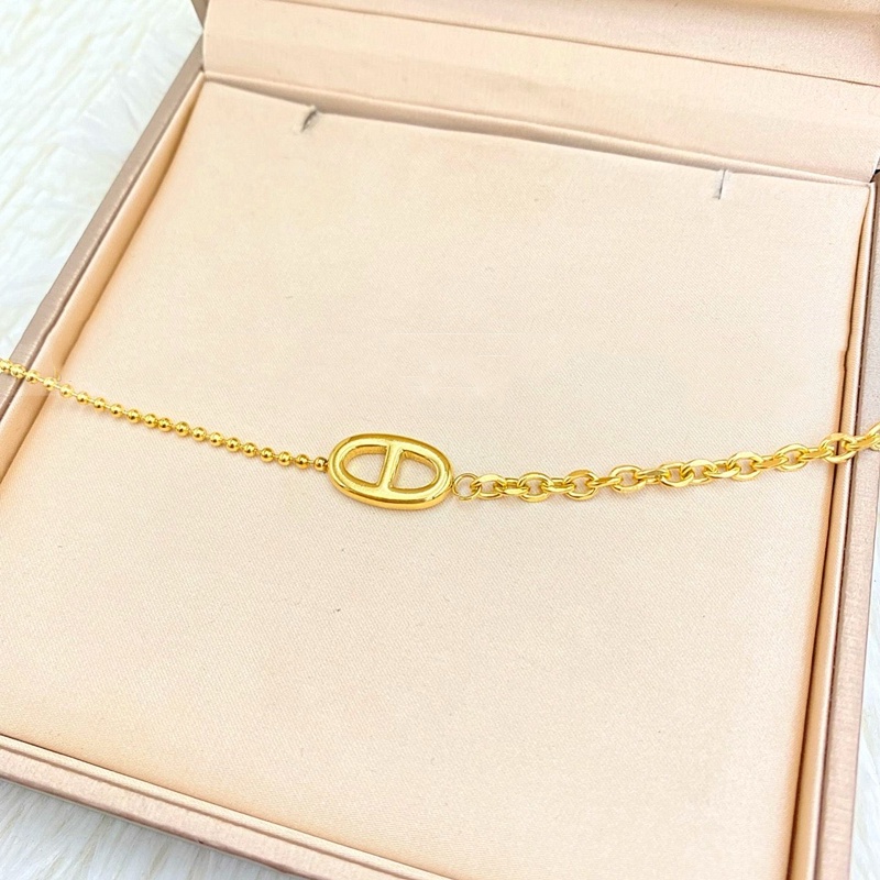 Lắc tay nữ bằng titan không gỉ mạ vàng 18k thiết kế đơn giản phong cách thời trang thanh lịch